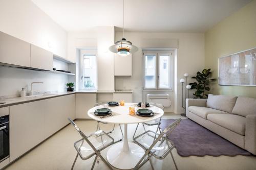 Design and Silence - Wide renovated apartment 2 stops from centrale photo 11