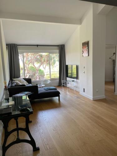 Très beau duplex, 2 chambres, parking privé, plage à 5 minutes