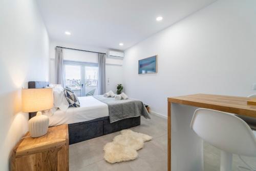 Captain's Quarters