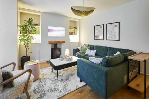 Χώρος καθιστικού στο Host & Stay - Hovera Cottage
