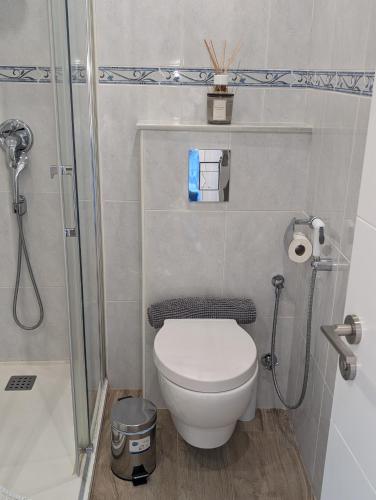 Waterfront in Heart of Paseo Maritimo - Marbella!