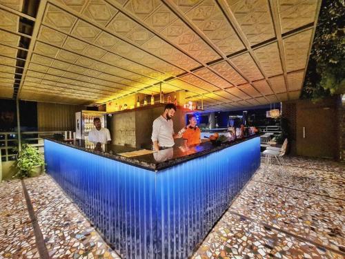 Bazén v ubytování K Tree Boutique Hotel, Kolhapur nebo v jeho okolí