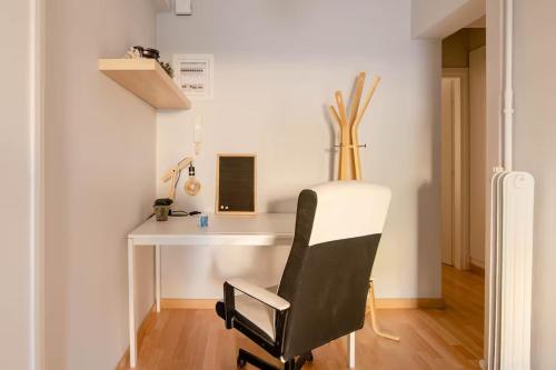 Athenian Entertainment & Relaxation Hub