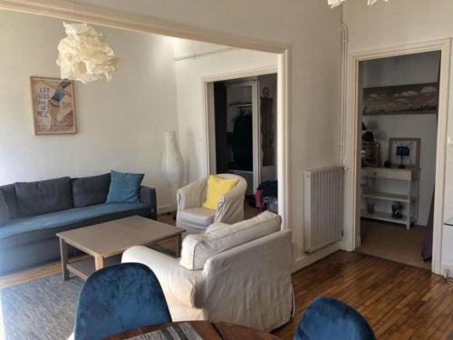 Posedenie v ubytovaní L'Aiguillon, bel appartement hyper-centre