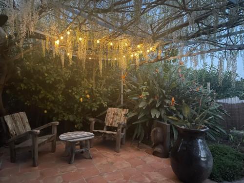 Photo de la galerie de l'établissement Villa Luxe LE BANIAN Plages ST Tropez, à Grimaud