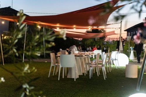 Un jardín fuera de Domaine Isaure