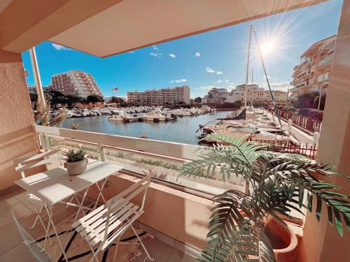 Magnifique T2 au calme avec une superbe vue sur le port