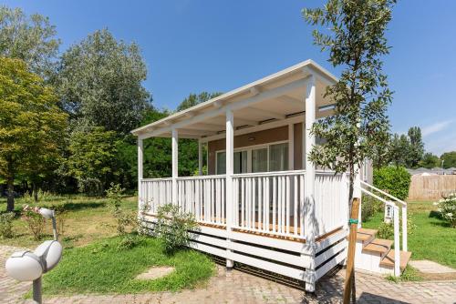 Κήπος έξω από το Club del Sole Bologna Easy Camping Village