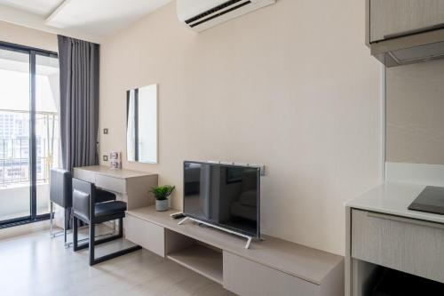 Billede fra billedgalleriet på Luxury Condo Libary Pool Gym BTS King Bed i Bangkok