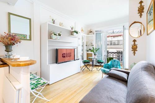 GuestReady - Unwind in Style in the heart of Paris