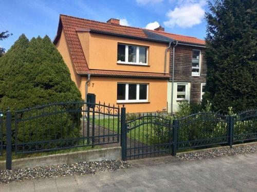 Bangunan di mana terletaknya apartmen