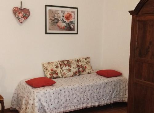 Postel nebo postele na pokoji v ubytování Agriturismo La Burraia vicino a San Gimignano-Air conditioning-EV wallbox