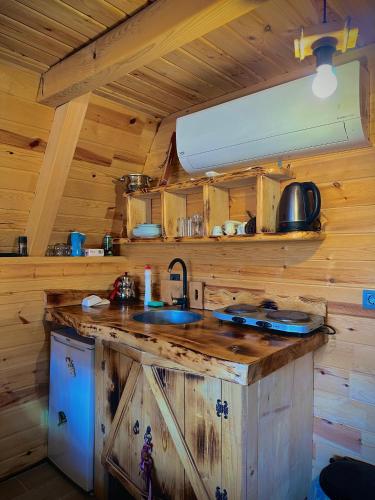 Dapur atau dapur kecil di sataplebungalov