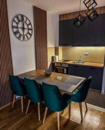 Η κουζίνα ή μικρή κουζίνα στο Zlatibor apartmani President X