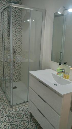 Bonito, céntrico y fresco apartamento Santa Marina