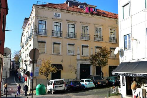 Alfama Best River View
