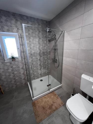 Ένα μπάνιο στο Apartman Barbara