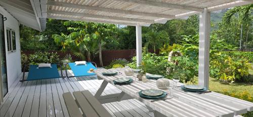 Jardí fora de Cottage Manua
