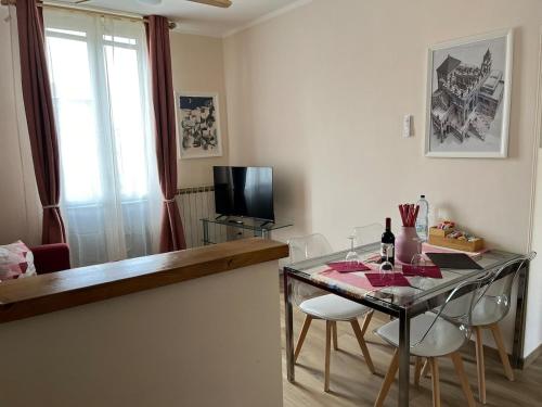 Mi casa es su casa