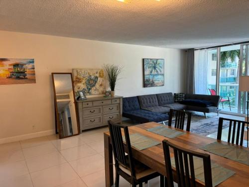 Гостиная зона в Ocean front 1 bedroom in Tropical Paradise