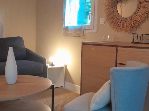 Photo de la galerie de l'établissement T3 moderne avec jardin, terrasse, plage à proximité, parking et WiFi à Capbreton - FR-1-239-1094, à Capbreton