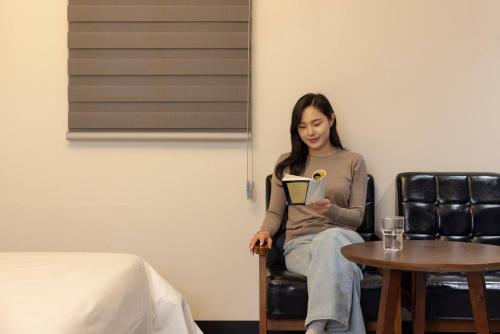Tetamu yang menginap di From H Maru Hotel Pocheon