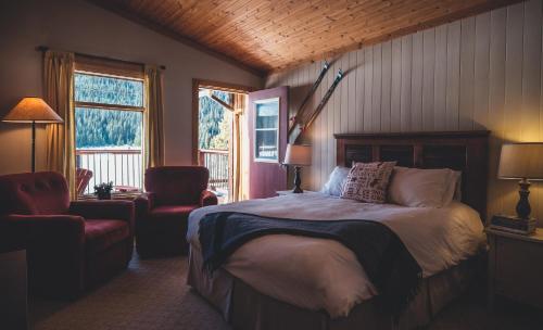 Voodi või voodid majutusasutuse Mount Engadine Lodge toas