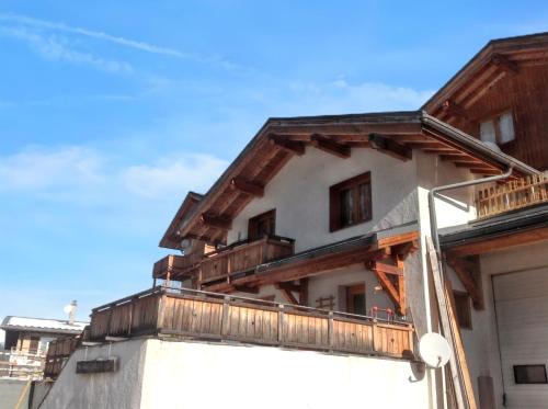 Appartement confortable avec vue montagne à Peisey-Nancroix