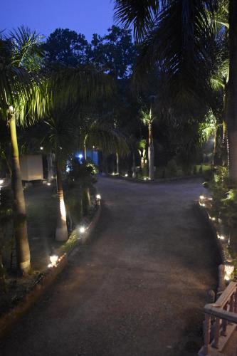 Zahrada ubytování 3Acres Resorts Dehradun