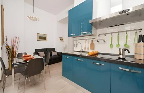 Ungaretti Vatican Apartment