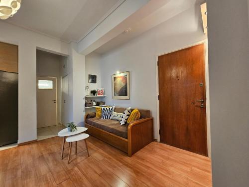 Acropolis Museum Suite by YHA