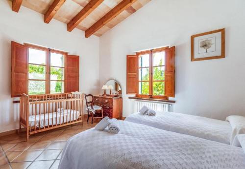 Villa near Pollensa and crystalline beaches of Cala Sant Vicenç by Renthousing