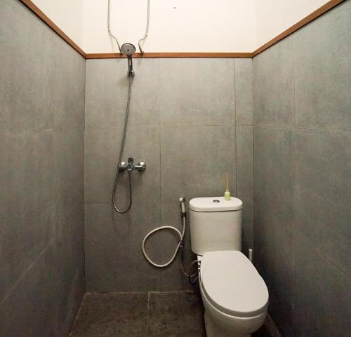 Ένα μπάνιο στο Villa Kamandalu