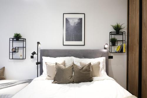 Rentero Cozy Apartment in picturesque Prague district