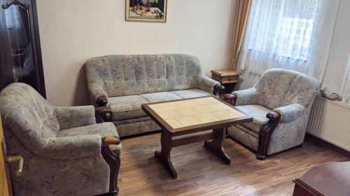 Ruang duduk di Ferienhaus Eckstein