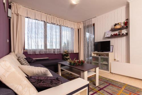 Превъзходен апартамент на ски пистата и гледка към планините - Къщата на Мечтите - Пампорово