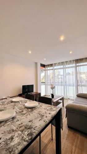 Apartsalou Tati