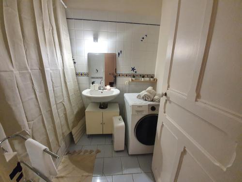 Modern and cozy studio 2 minutes from Porte d'Orléans