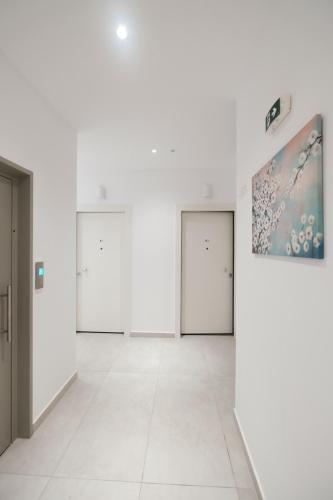 Φωτογραφία από το άλμπουμ του Cozy Home With Cooking Near Tram στον Πειραιά