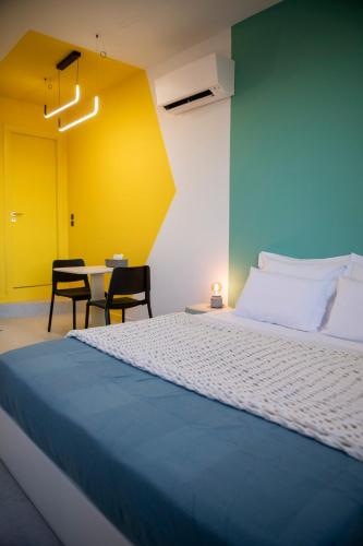 G&H Acropolis Stays! Iconic Views, Stylish Comfort