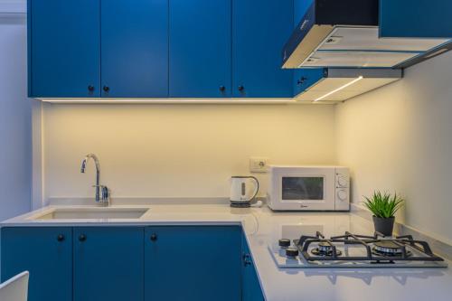 Η κουζίνα ή μικρή κουζίνα στο Sama Studios in Mar Mikhael
