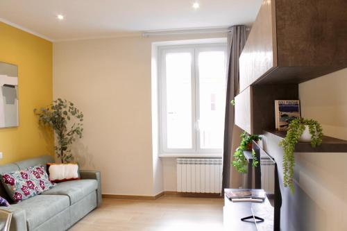 HC - Miriam's Brand New Apartment in Vatican