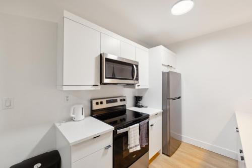Kuchyň nebo kuchyňský kout v ubytování Market View Residence 603 I 1 Bedroom 15 Bathroo