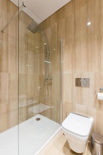 Vibrant Heart of the City 2BR