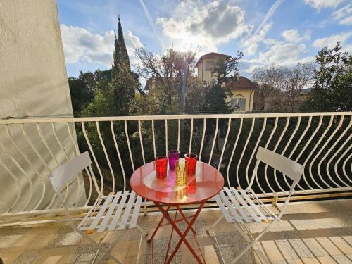 Bel appartement, climatisation, WIFI, plage et commerces à pied