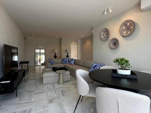 Modern Penthouse Big Solarium Sea Views Benavista Location Walk to Everything