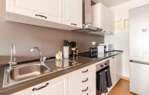 DBS Lux Apartment