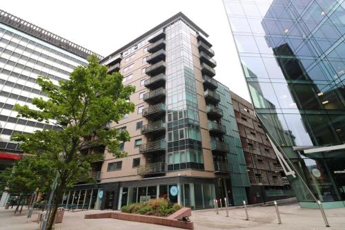 Balcony 60 Inch TV Penthouse City Centre with views photo 7
