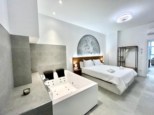 Valencia Getaway - Jacuzzi, Space & Comfort photo 7