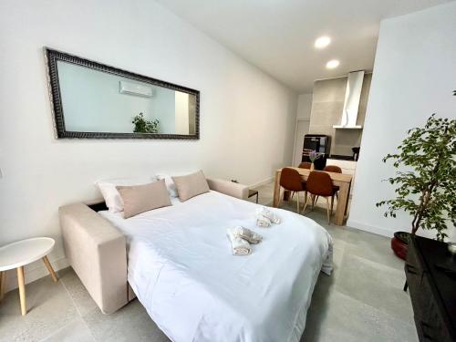 Valencia Getaway - Jacuzzi, Space & Comfort photo 41